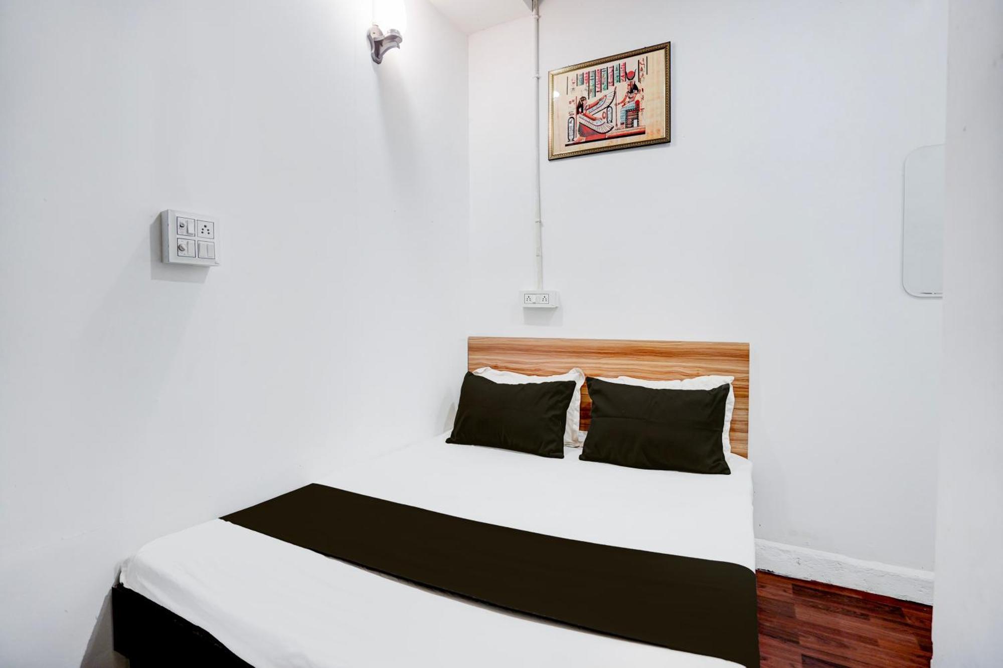 Hotel O Le Empire Stay House New Delhi Luaran gambar