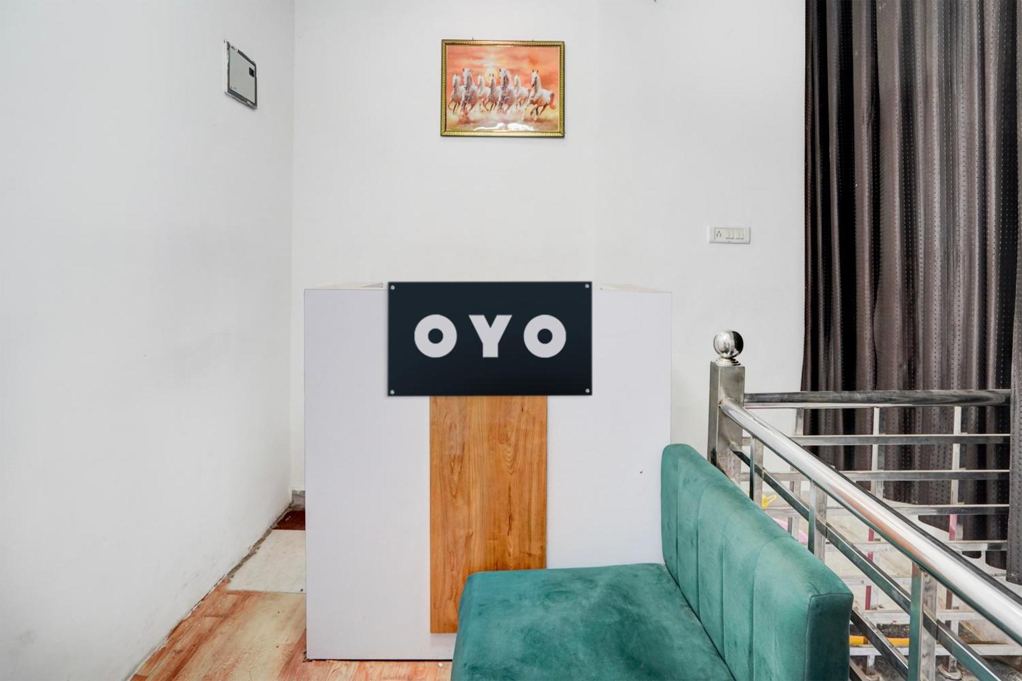 Hotel O Le Empire Stay House New Delhi Luaran gambar