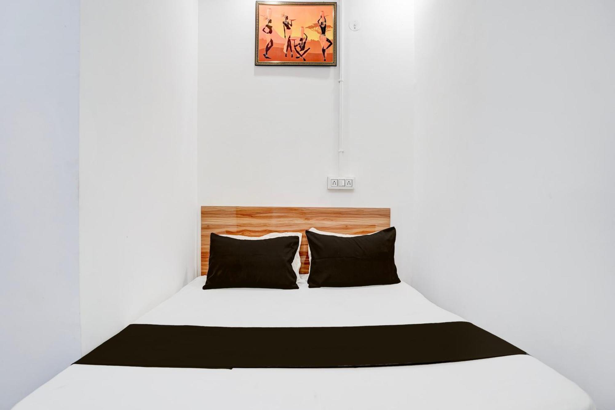 Hotel O Le Empire Stay House New Delhi Luaran gambar
