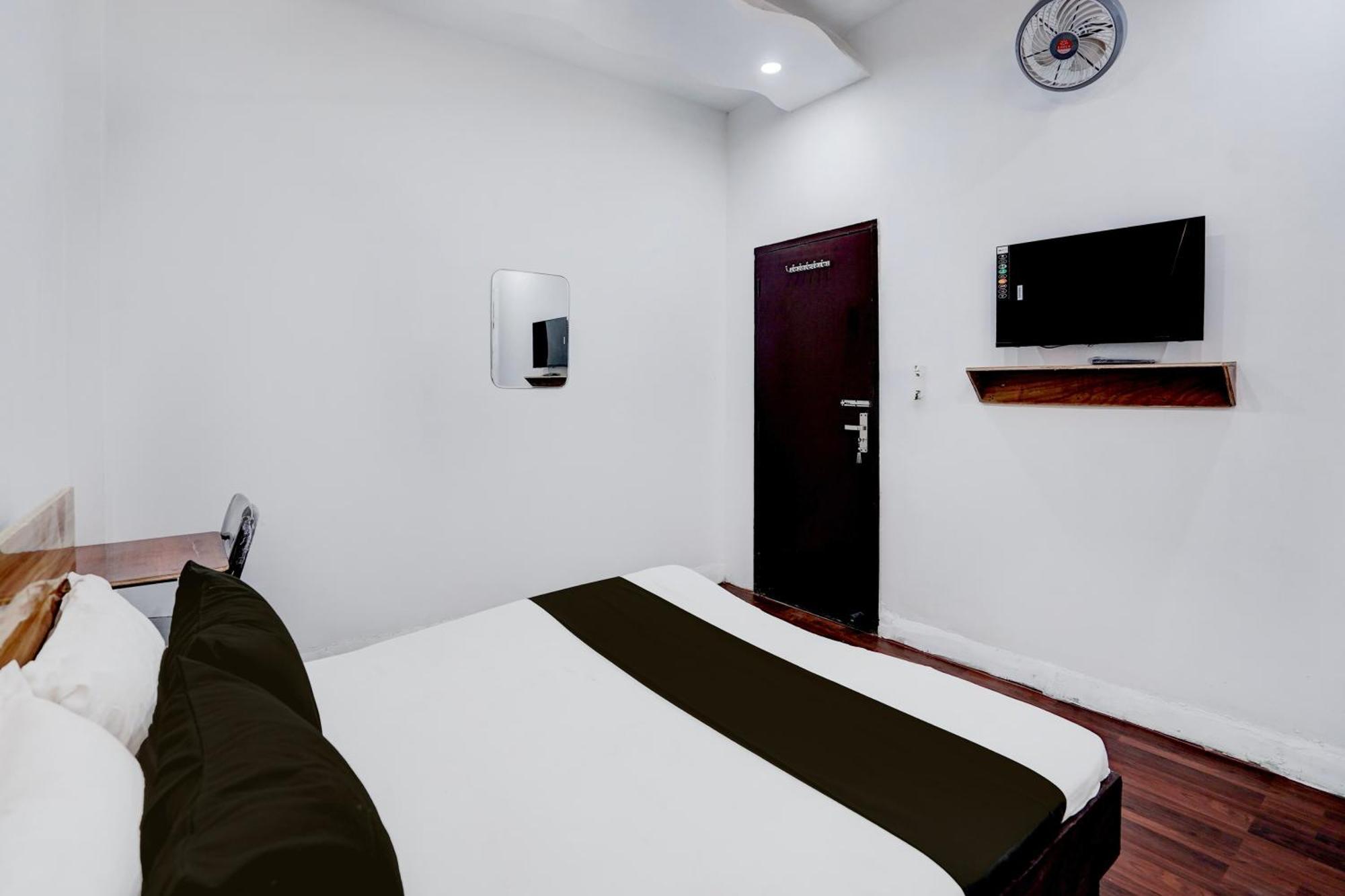 Hotel O Le Empire Stay House New Delhi Luaran gambar