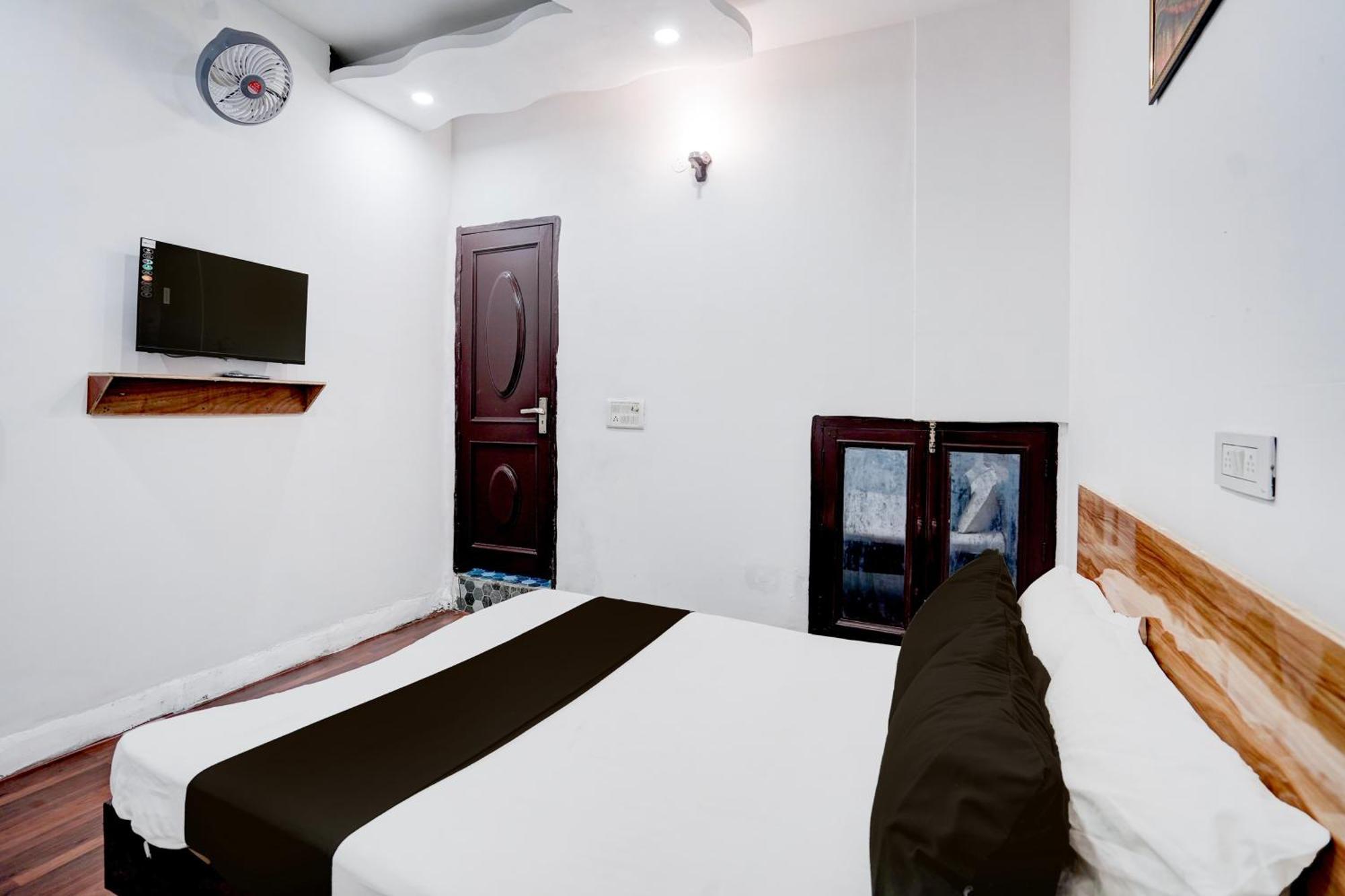 Hotel O Le Empire Stay House New Delhi Luaran gambar